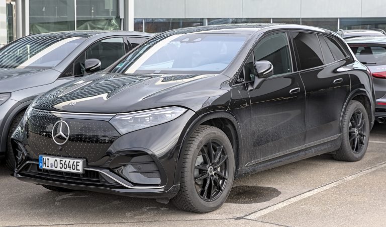 Mercedes-Benz EQS SUV Probefahrt