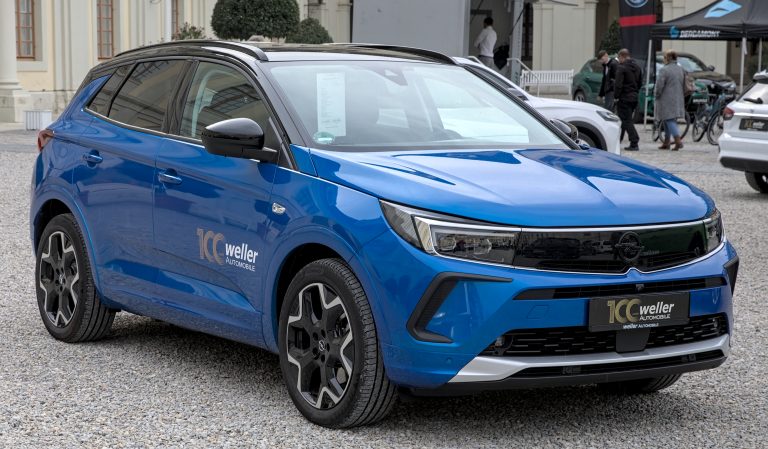 Opel Grandland Plug-in-Hybrid Probefahrt